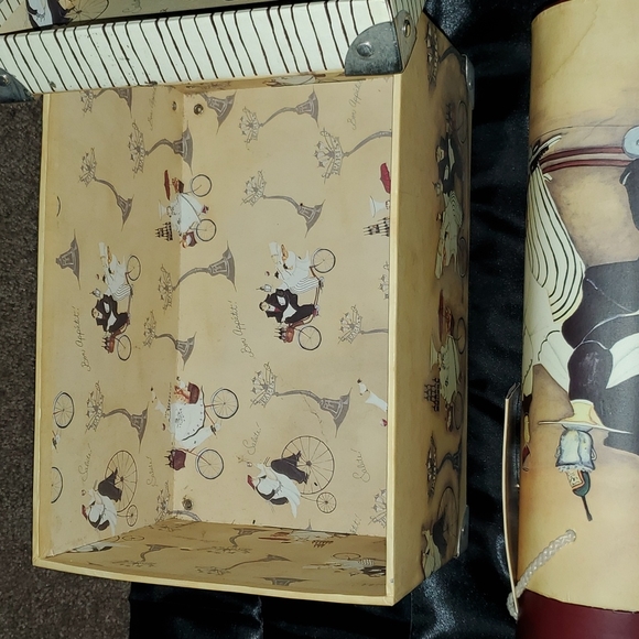 Wine Tube and Box - Picture 2 of 3